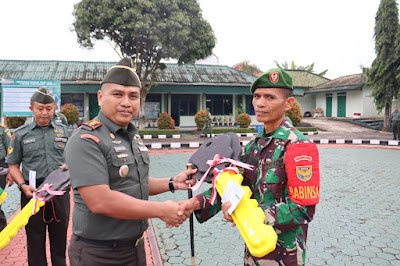 Dandim 0411/KM Bagikan Motor Dinas KLX dan Sepatu PDH Kepada Para Babinsa